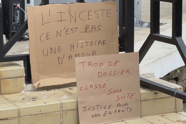 "Tout le monde savait" : un rassemblement citoyen en faveur de la protection de l’enfance en Guadeloupe, après l'affaire Lyhanna